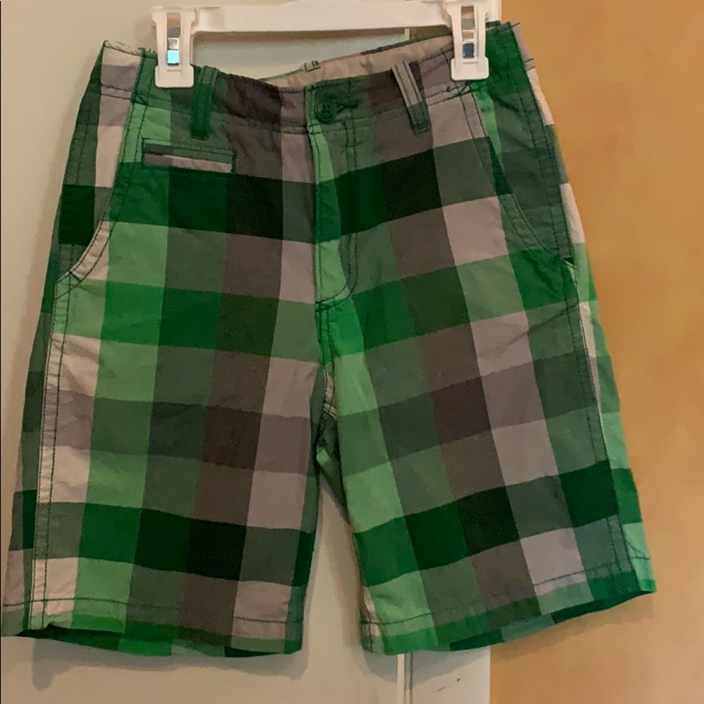 Plaid Gapkids shorts